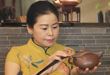賀洪梅老師