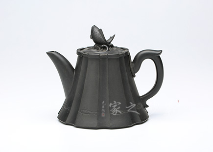 王石耕作品魚樂壺