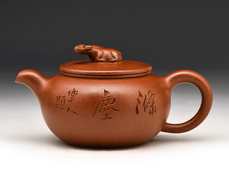 蔣蓉作品小春牛壺（鮑志強裝飾）