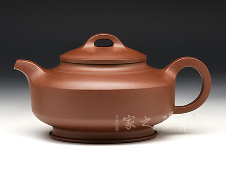 許定華作品聚福壺