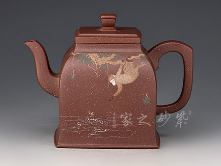 何衛楓作品四方醒鐘（汪小文泥繪）