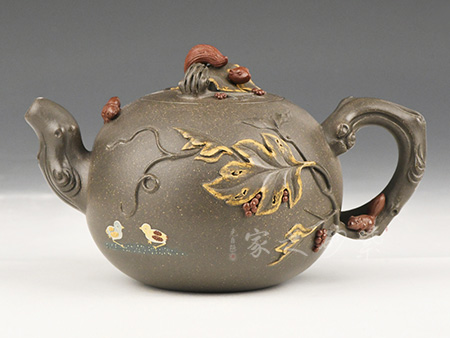 桑黎兵作品新大松鼠葡萄