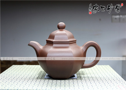 李碧芳作品六方掇球