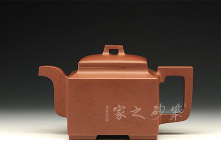 潘持平作品亞明四方壺