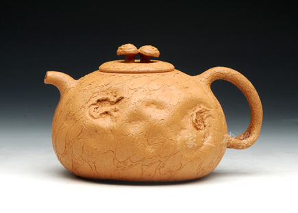 盧寧剛作品供春（靈芝）